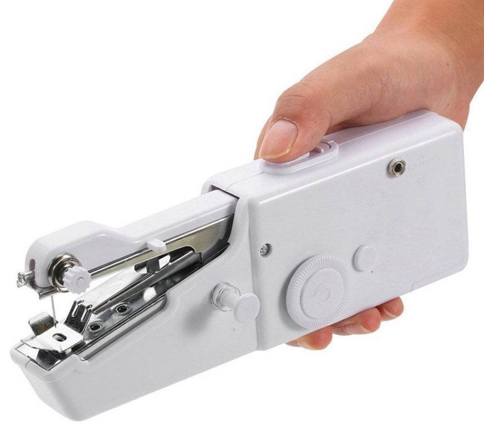 Someone’s in a Makro Portable Handheld Sewing Machine Mood